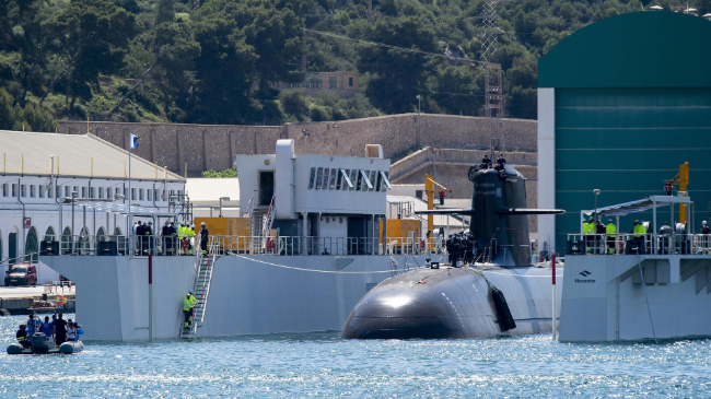 El submarino S-81 Isaac Peral durante su puesta a flote, después de salir del astillero de Navantia, a 7 de mayo de 2021, en Cartagena. El submarino S-81 Isaac Peral durante su puesta a flote, después de salir del astillero de Navantia, a 7 de mayo de 2021, en Cartagena.
