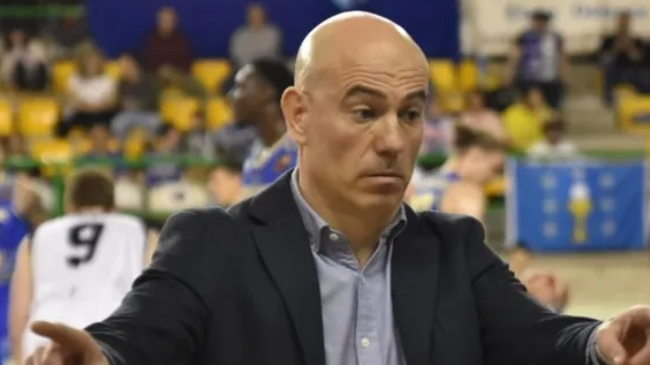 Félix Alonso, exentrenador del Obradoiro. Félix Alonso, exentrenador del Obradoiro.