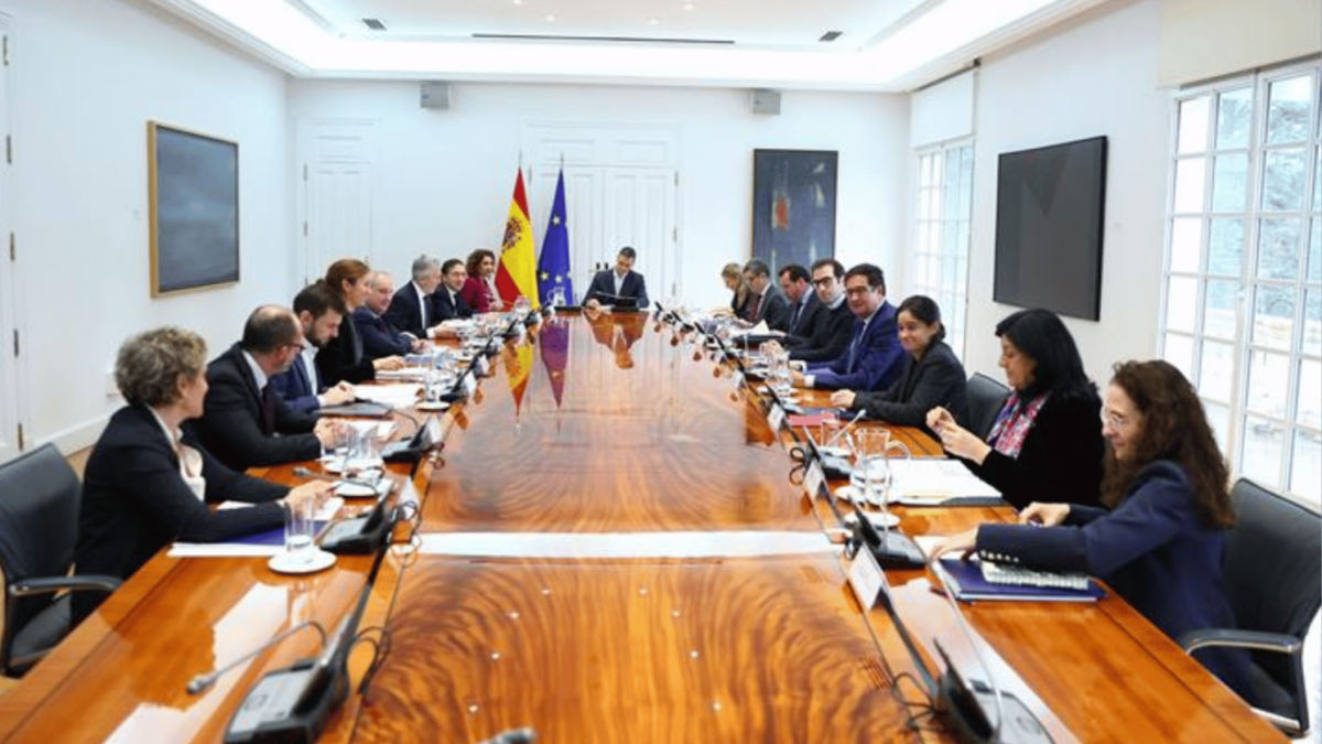 El Consejo de Ministros autoriza a la Región de Murcia para formalizar operaciones de endeudamiento a largo plazo