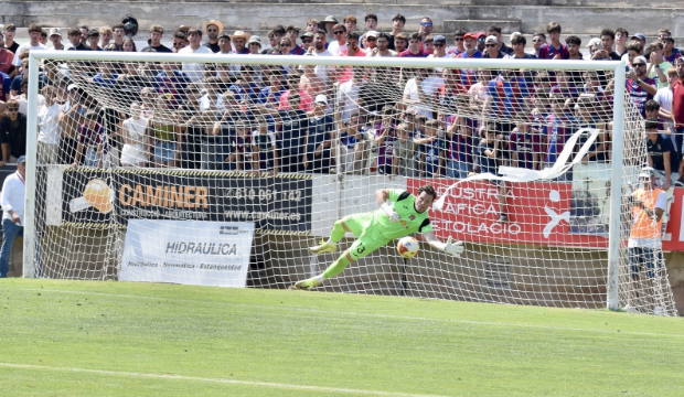 Salcedo seguirá defendiendo la portería del Águilas en Primera RFEF