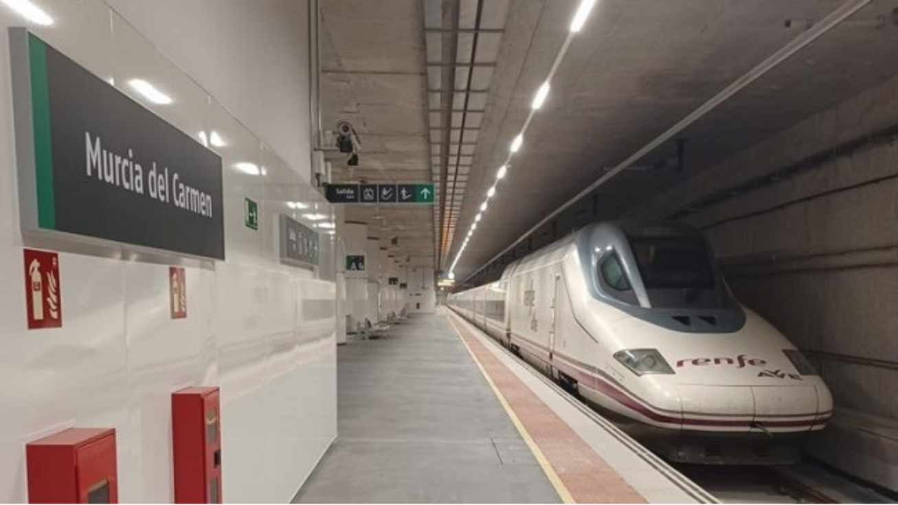 La huelga de Renfe amenaza con colapsar las conexiones ferroviarias de la Región en pleno arranque vacacional