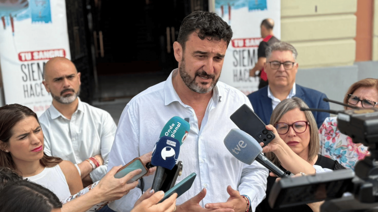 El PSOE exige la dimisión de José Guillén y pide a la alcaldesa que aclare si respalda su actuación
