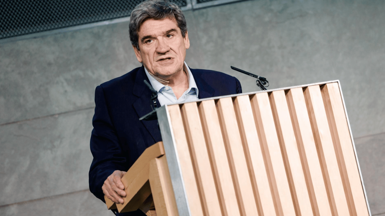 El Gobernador del Banco de Espa&ntilde;a, Jos&eacute; Luis Escriv&aacute; - Carlos Luj&aacute;n - Europa Press