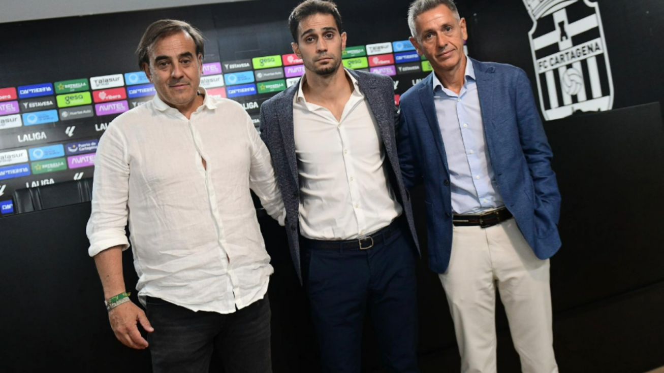 El FC Cartagena afronta un escenario crítico por los impagos y podría verse abocado al descenso administrativo