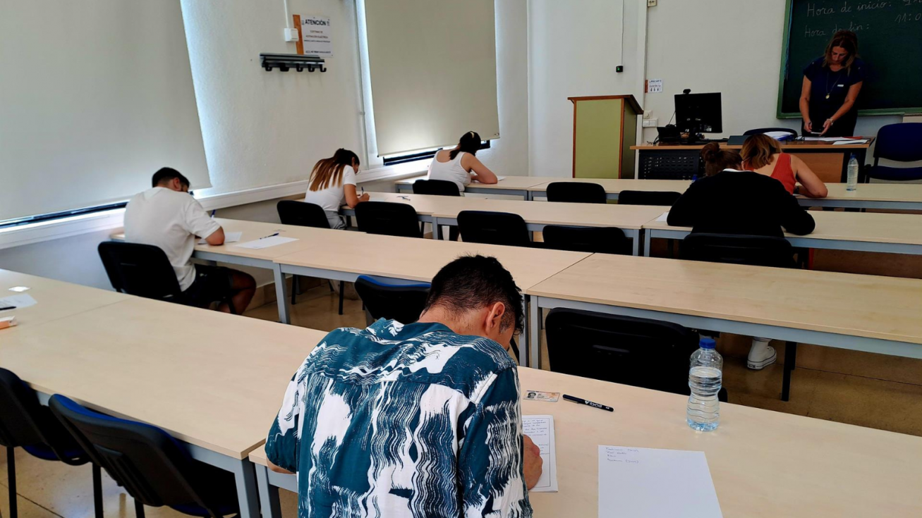 Históricas oposiciones de Maestros en la Región: 11.381 aspirantes se examinan este sábado por una de las 1.607 plazas