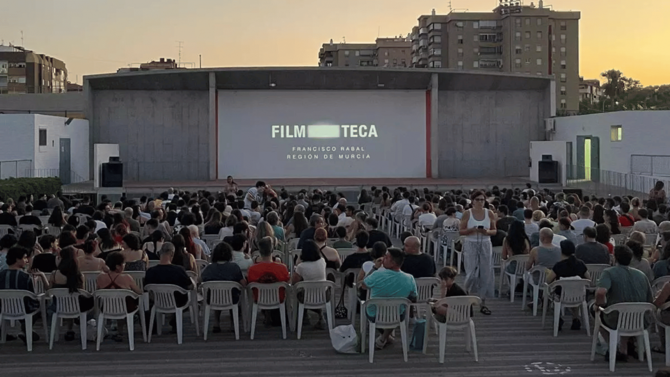 Una de las sesiones de 'Cine bajo las estrellas' - CARM