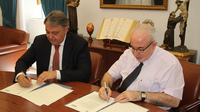 Manuel Mart&iacute;nez Ortu&ntilde;o y Jos&eacute; Luis Mendoza