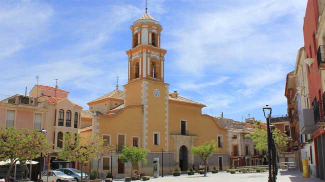 Iglesia parroquial Nuestra Se&ntilde;ora del Rosario, en Bullas