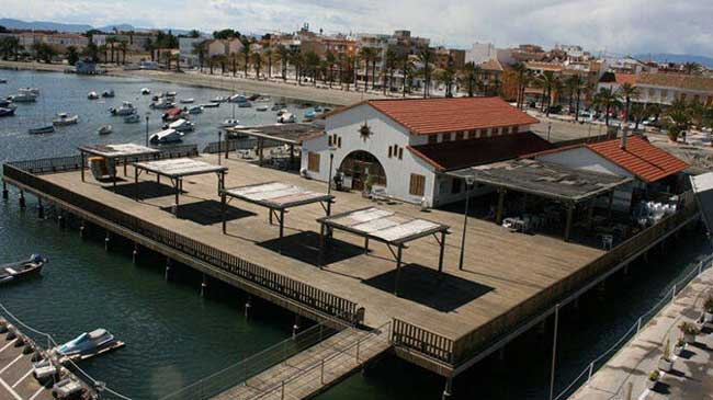 Emblemática imagen del puerto deportivo de Los Alcázares Emblemática imagen del puerto deportivo de Los Alcázares