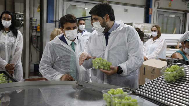 L&oacute;pez Miras y Antonio Caballero, en las nuevas instalaciones de Antonio Caballero