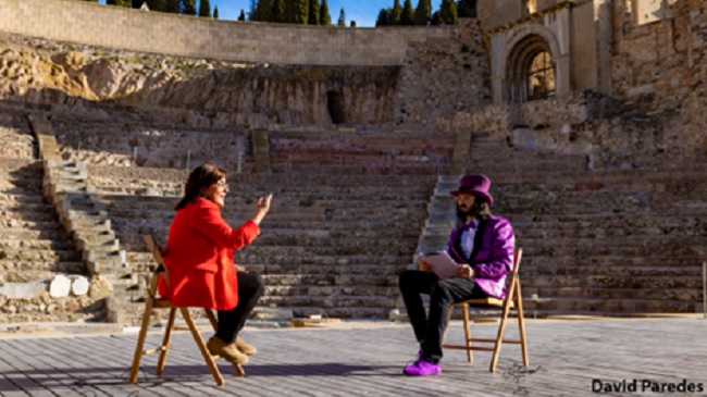 Gorri, a la derecha, en una entrevista (Imagen: David Paredes)