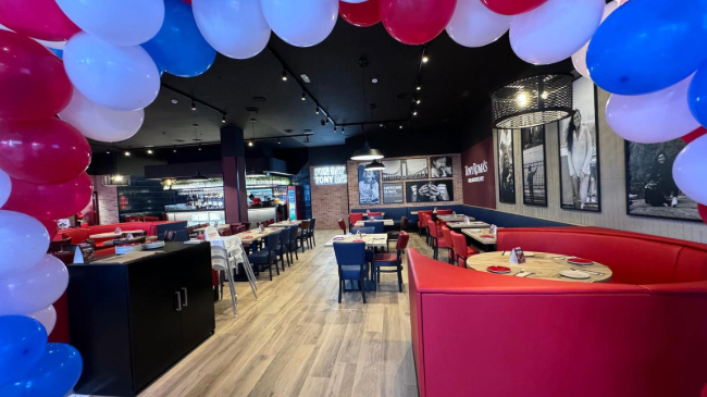 Nuevo establecimiento Tony Roma's en el Centro Comercial Thader de Murcia