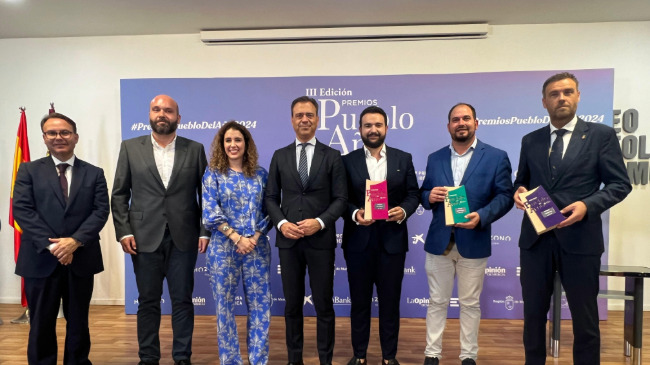 El alcalde de la Uni&oacute;n, Joaqu&iacute;n Zapata, en la III edici&oacute;n de los premios Pueblo del A&ntilde;o