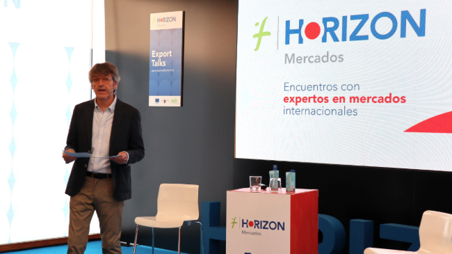 El Consejero de Empresa, Luis Alberto Mar&iacute;n, durante el Foro Horizon