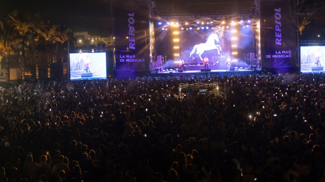 Arde Bogot&aacute; actuando en La Mar de M&uacute;sicas