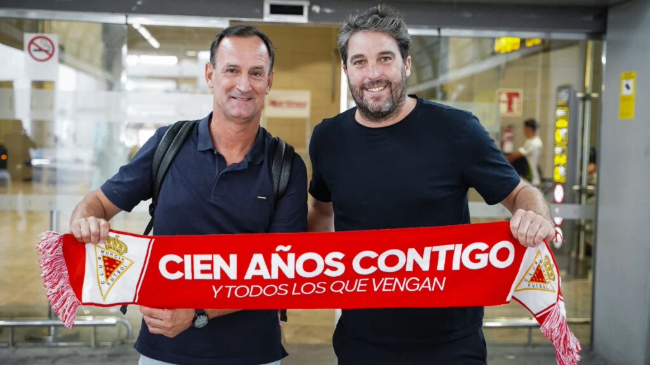 Joseba Etxeberria junto a Asier Goiria.