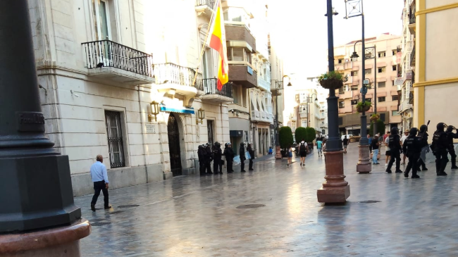 Dispositivo de la Policía Nacional en Capitanía. Dispositivo de la Policía Nacional en Capitanía.