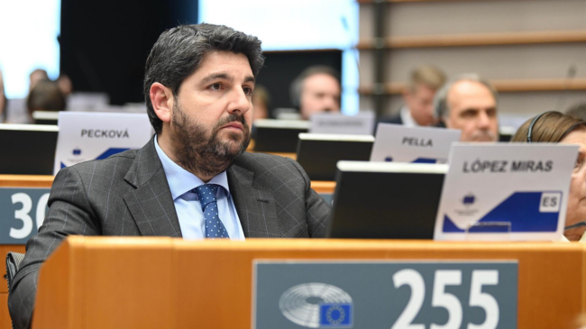 El presidente de la Comunidad, Fernando López Miras, en el Comité de las Regiones. | ANGELA ORTIZ El presidente de la Comunidad, Fernando López Miras, en el Comité de las Regiones. | ANGELA ORTIZ
