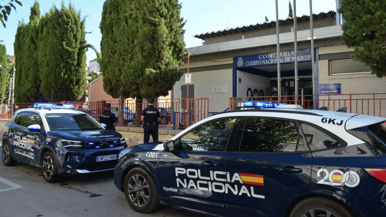 Tres menores imputados por manipular con IA imágenes de compañeras