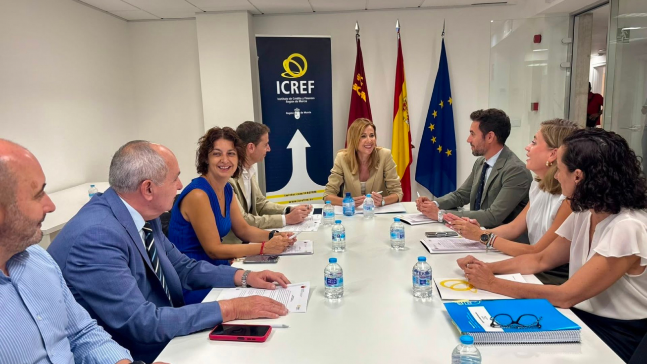 El Gobierno de la Región de Murcia amplía con seis millones de euros la línea Aval Joven para facilitar la compra de primera vivienda