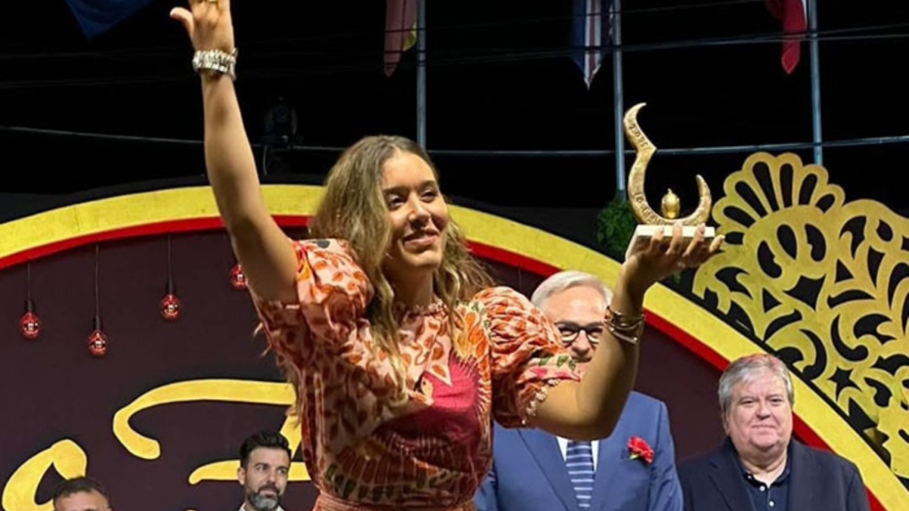 Carmen Carmona: 