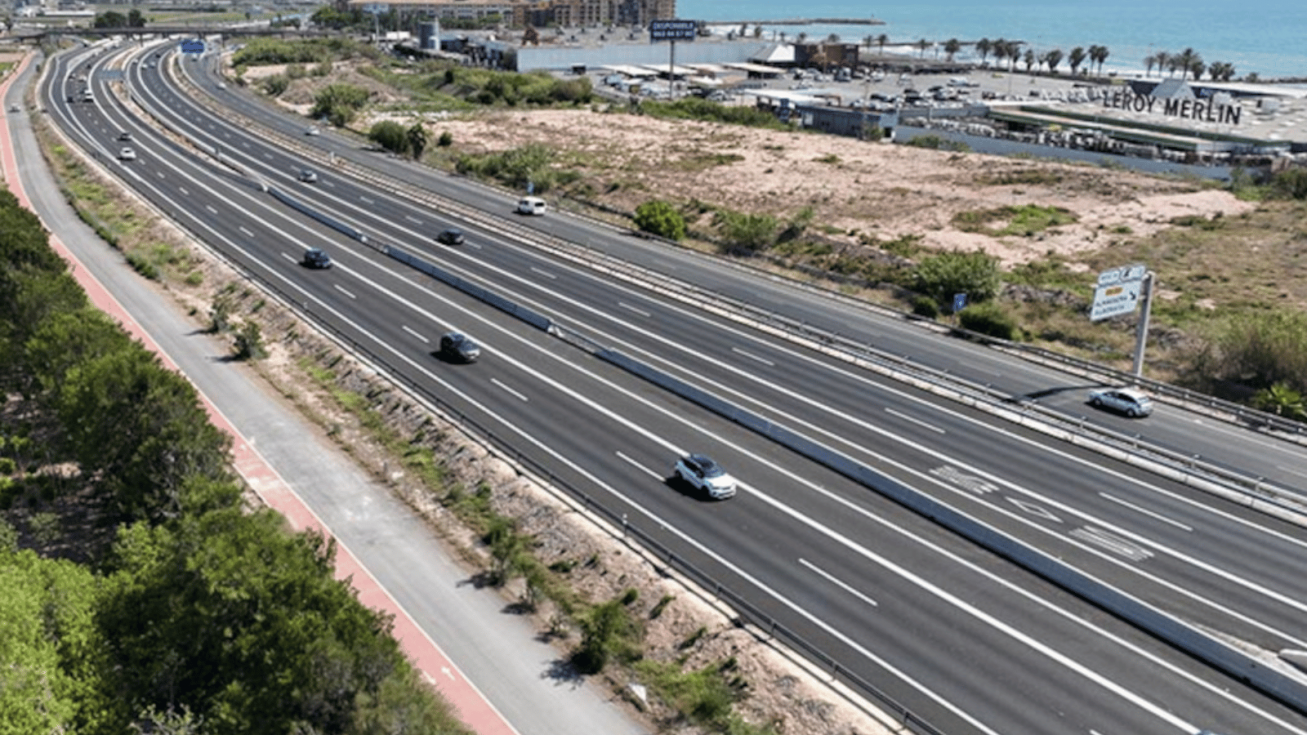 El gran éxodo hacia la costa: las horas con más tráfico en la Región de Murcia