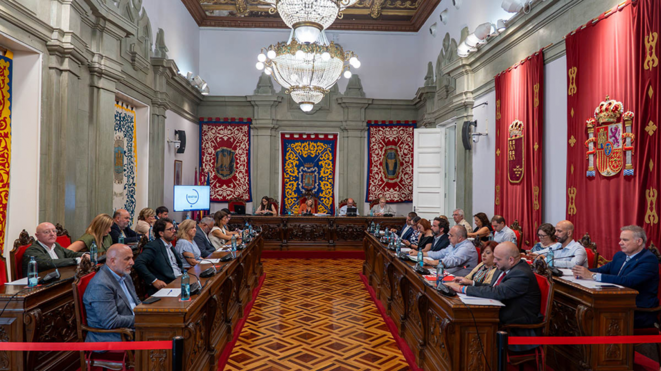 Pleno extraordinario del Ayuntamiento de Cartagena.