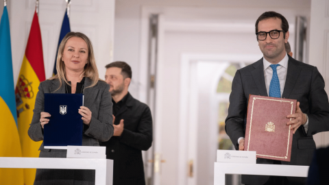 España lleva a Ucrania a 47 empresas para entrar en la reconstrucción del país