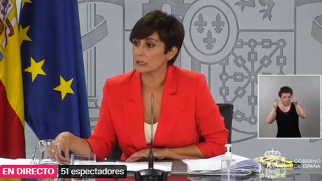 La ministra Isabel Rodr&iacute;guez Garc&iacute;a durante la rueda de prensa