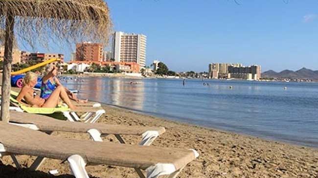 Vista de una playa de La Manga