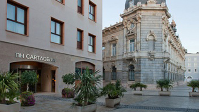 Hotel NH Cartagena, junto al Palacio Consistorial