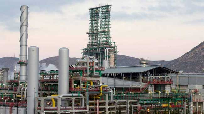 Refiner&iacute;a de Repsol en Cartagena