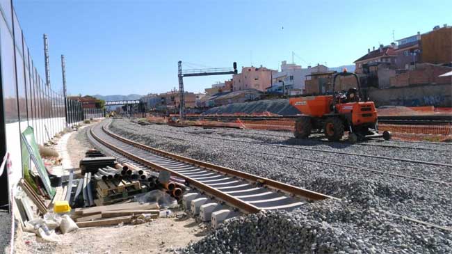 Las obras del AVE se llevan gran parte de la inversi&oacute;n p&uacute;blica en la Regi&oacute;n