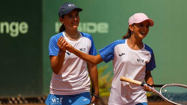 Tenistas del equipo murciano durante el torneo del pasado a&ntilde;o