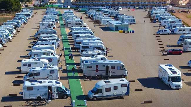 Zona de autocaravanas en La Ribera