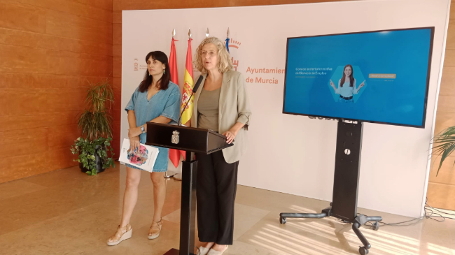 La concejal Gobierno Abierto, Promoci&oacute;n Econ&oacute;mica y Empleo, Mercedes Bernab&eacute;, ha presentado hoy esta oferta formativa