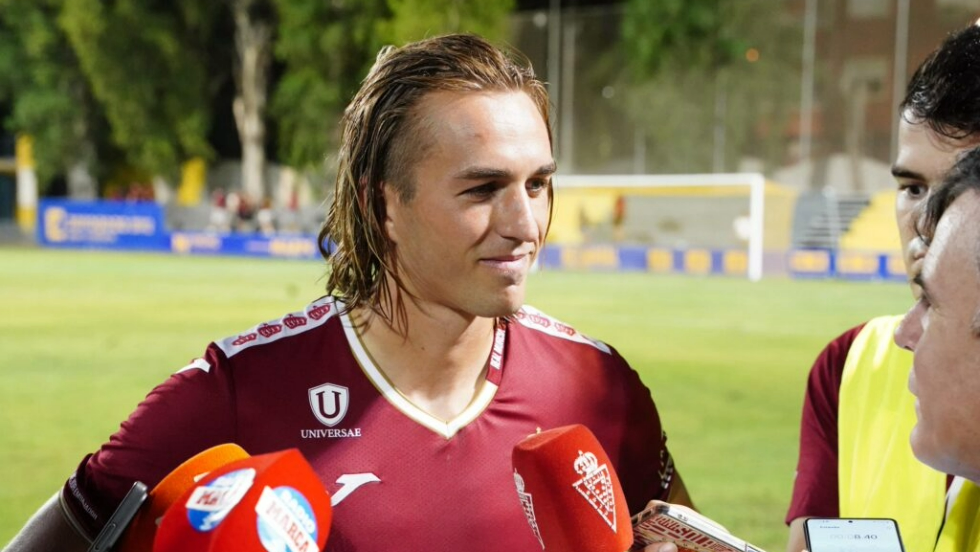 Pedro Benito tras el amistoso en Orihuela.