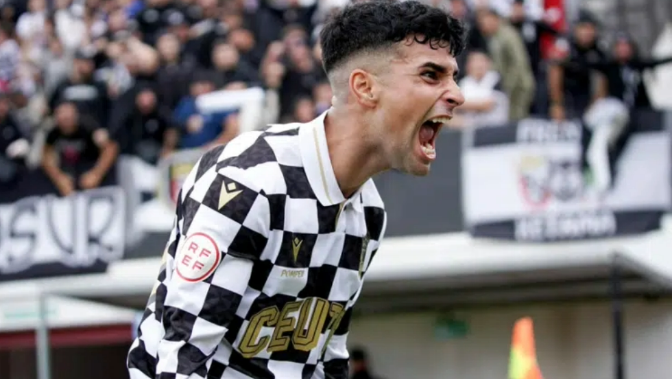 Andy Escudero, jugador de la AD Ceuta. Andy Escudero, jugador de la AD Ceuta.