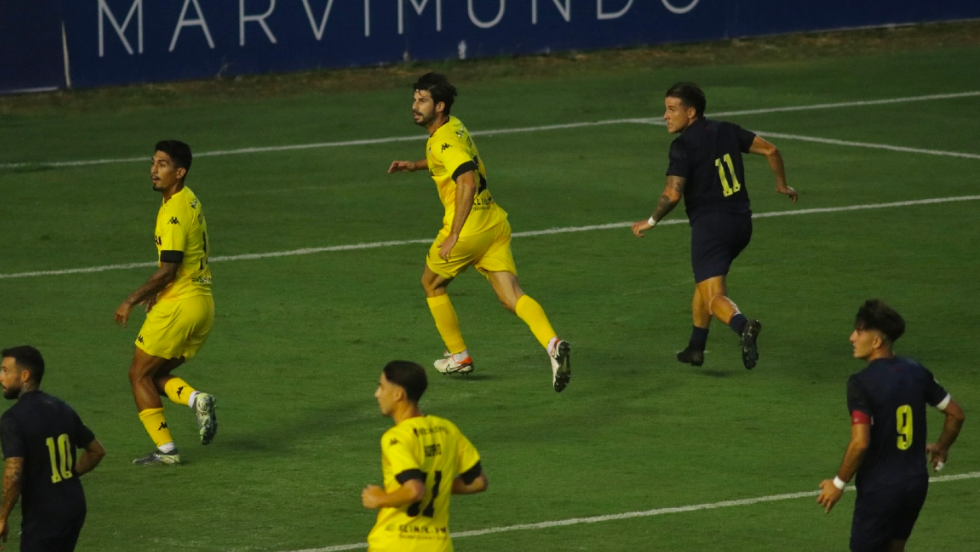 Amistoso entre el UCAM Murcia y el H&eacute;rcules.