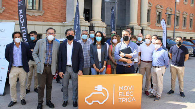 Momento de la presentaci&oacute;n de Moviel&eacute;ctrica 2021