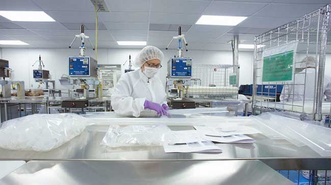 Laboratorio de la farmac&eacute;utica Merck en Francia