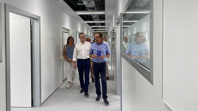 El consejero de Salud, Juan Jos&eacute; Pedre&ntilde;o, visit&oacute; este martes las obras del nuevo Laboratorio Regional de Salud P&uacute;blica