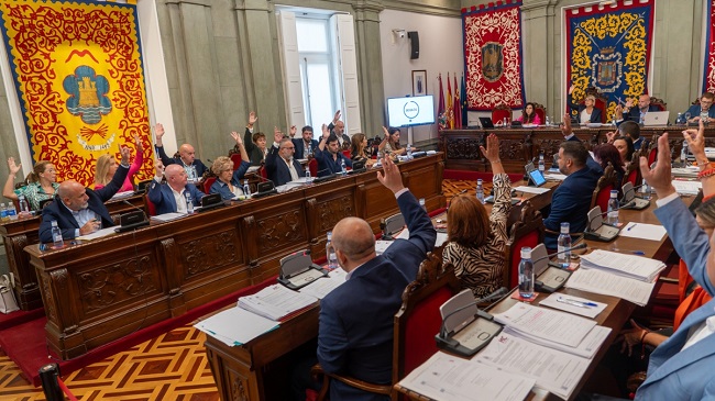 Votaci&oacute;n durante el Pleno municipal de Cartagena