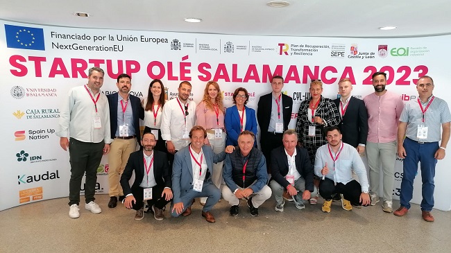 Representantes de las startups de la Regi&oacute;n presentes en el foro celebrado en Salamanca