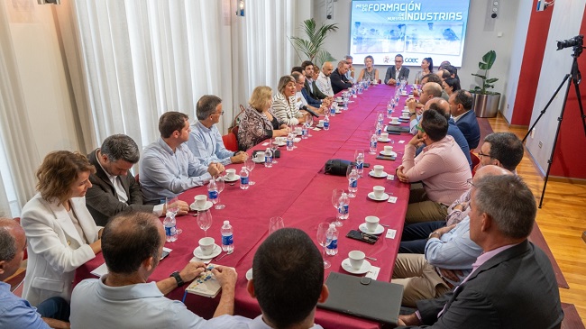 Reuni&oacute;n de la Mesa para la Formaci&oacute;n en las Nuevas Industrias