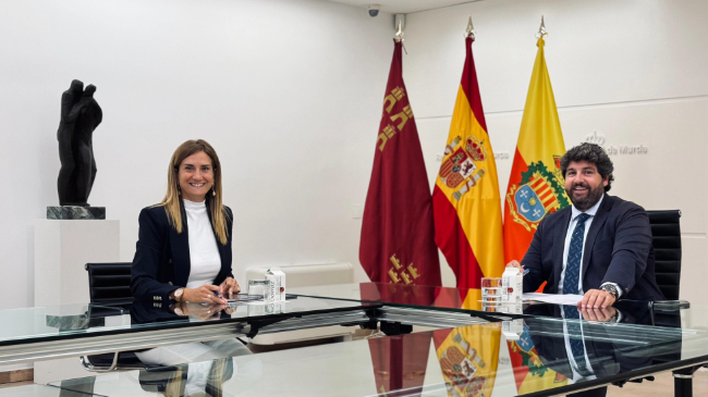 Patricia Fern&aacute;ndez con Fernando L&oacute;pez-Miras