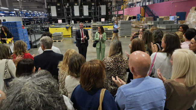 Imagen de Enrique Ayuso, presidente de Hefame, en la f&aacute;brica de la compa&ntilde;&iacute;a en Santomera, Murcia