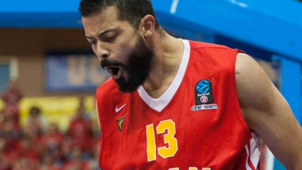 Vitor Faverani con la camiseta del UCAM Murcia. Vitor Faverani con la camiseta del UCAM Murcia.