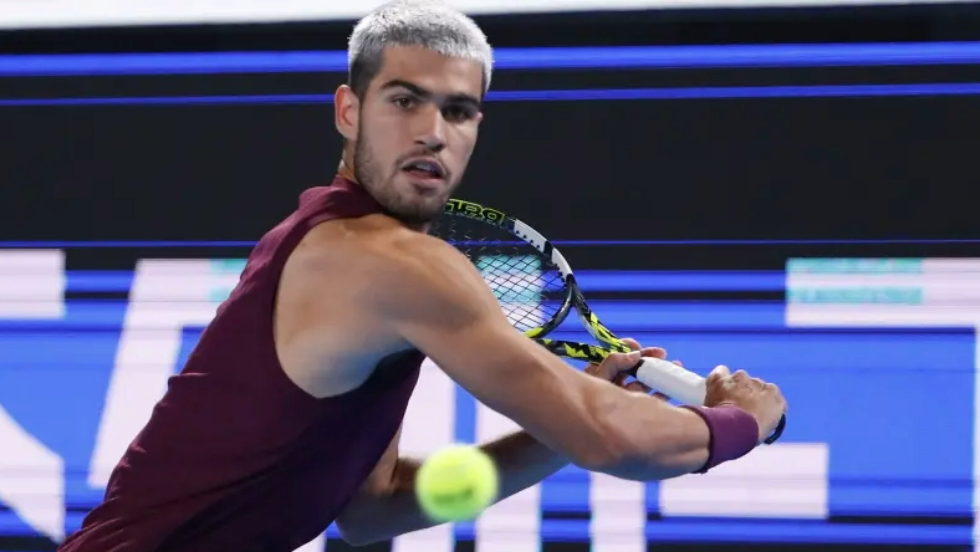 Carlos Alcaraz ante Bergs en Tokio (Rodrigo Reyes).