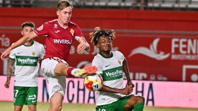 Partido entre Real Murcia contra el Elche. | Foto: cuenta X Real Murcia